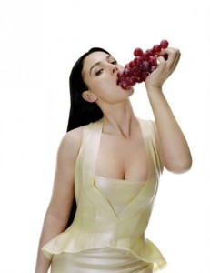 Monica Bellucci fisico